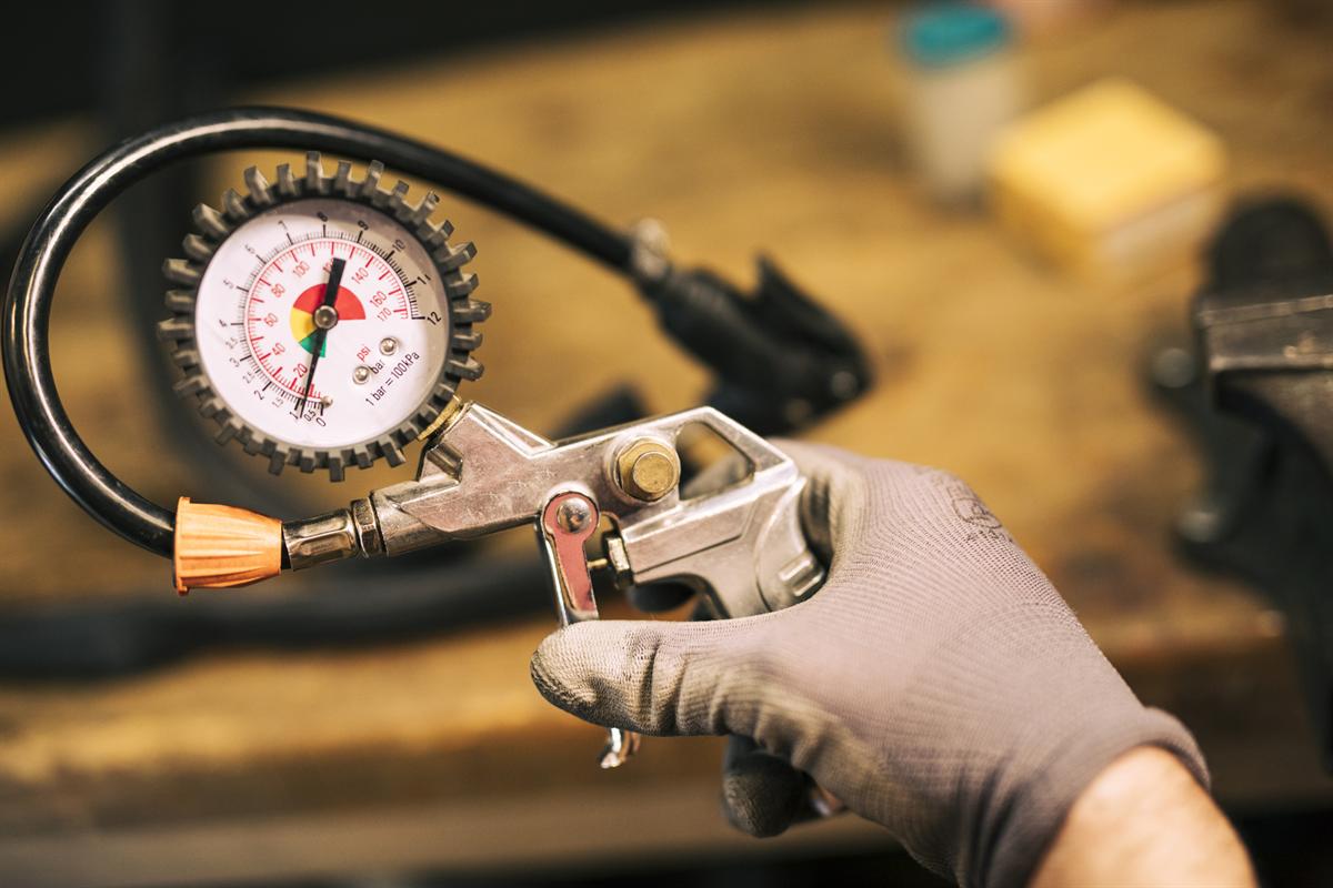 Magnehelic Gauge Calibration